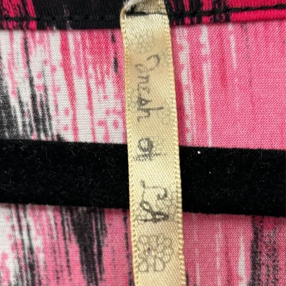 Women’s plus size 3x pink black white top - Picture 3 of 4